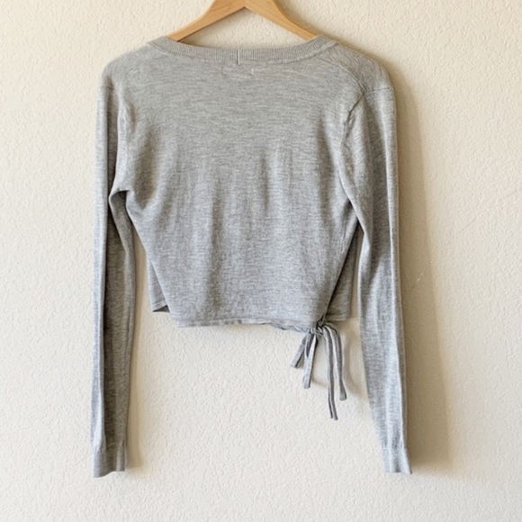 Lovers and Friends Grey Wrap Cardigan size S - Picture 3 of 4